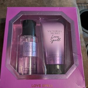 Victoria's Secret Love Spell Set - Lavender and Black